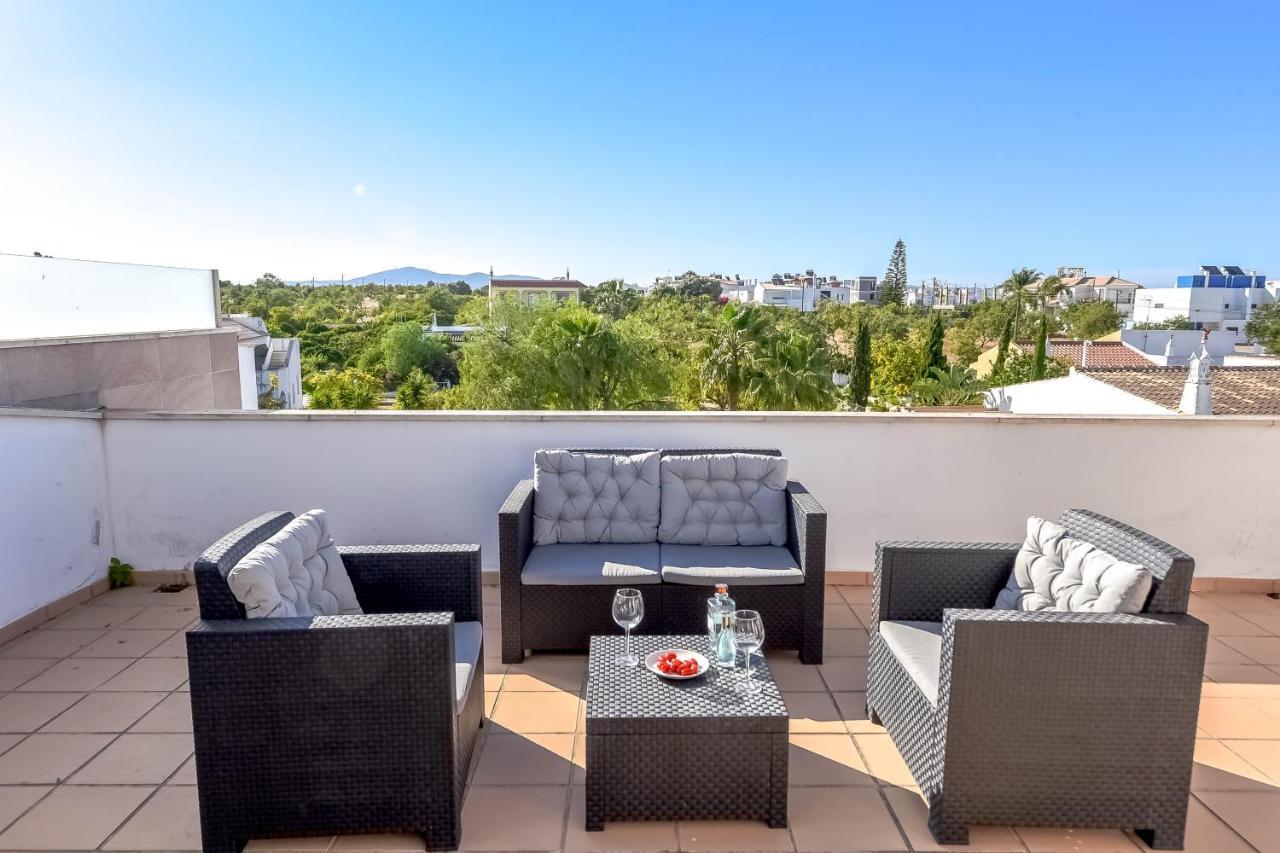 Penthouse Quilha Apartment ฟูเซตา ภายนอก รูปภาพ
